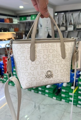 Benetton BNT 1794 El Omuz Çantası